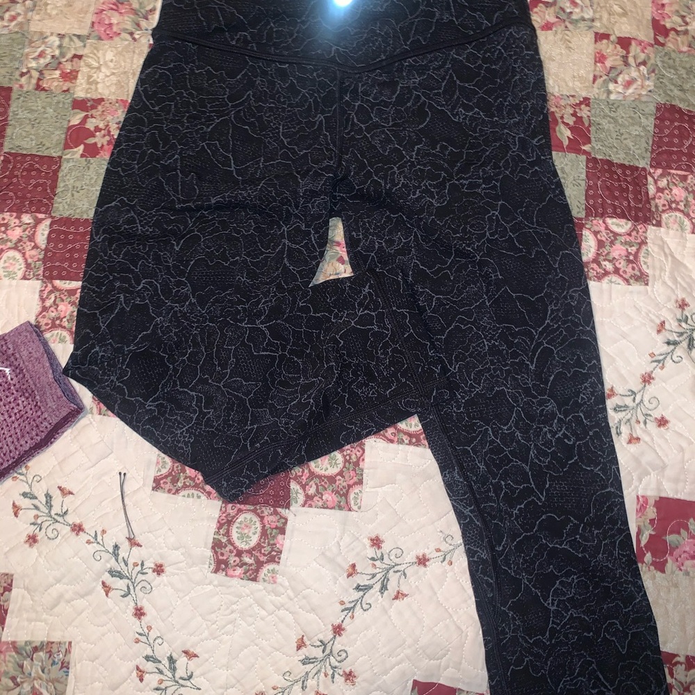 Lululemon align crop